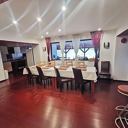 Ciresarii Otel